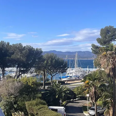 Apartment A St-raphael Avec Terrasse Et Parking, A 100m De La - Fr-1-226a-23 *